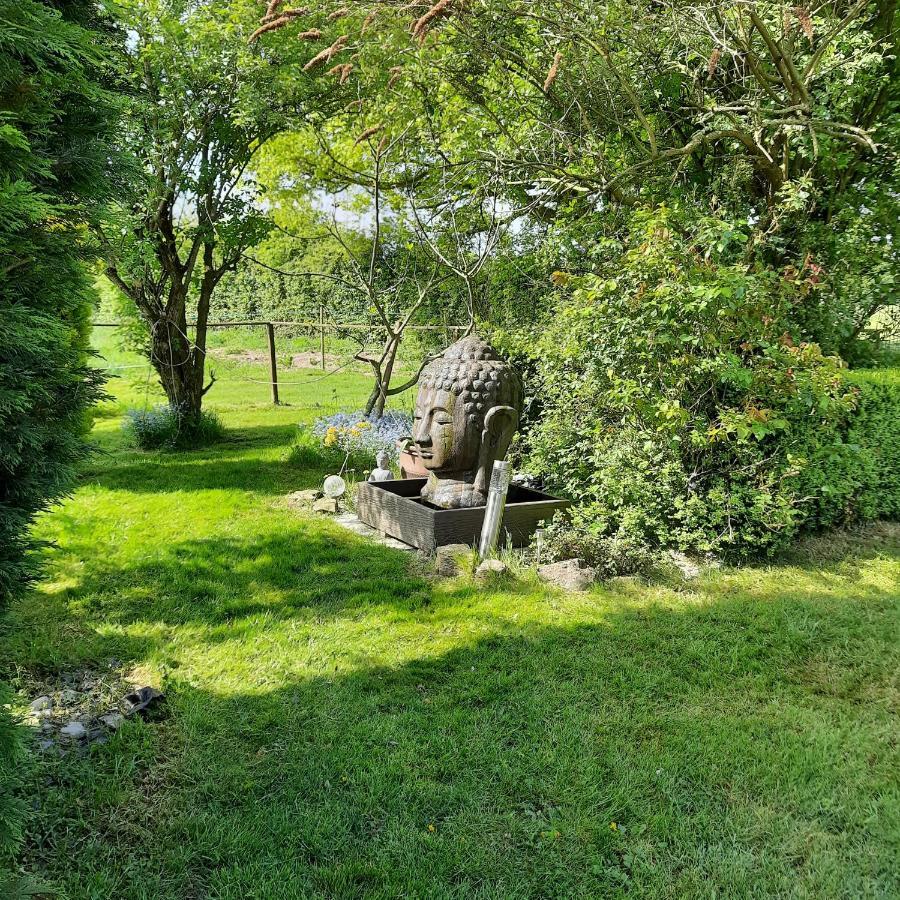 Un Petit Coin De Paradis 2 Clairfontaine 外观 照片